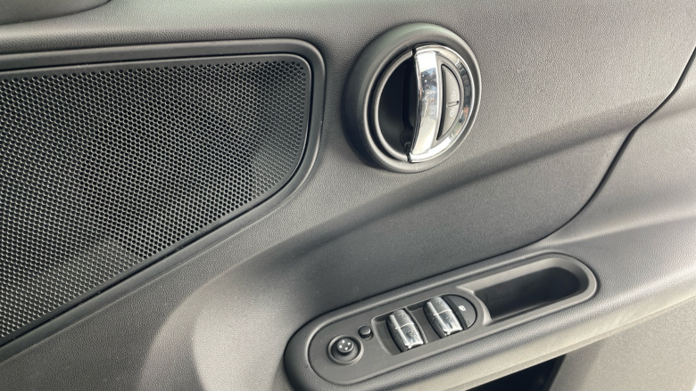 MINI Countryman 1.5 Cooper Classic 5dr Auto Petrol Hatchback